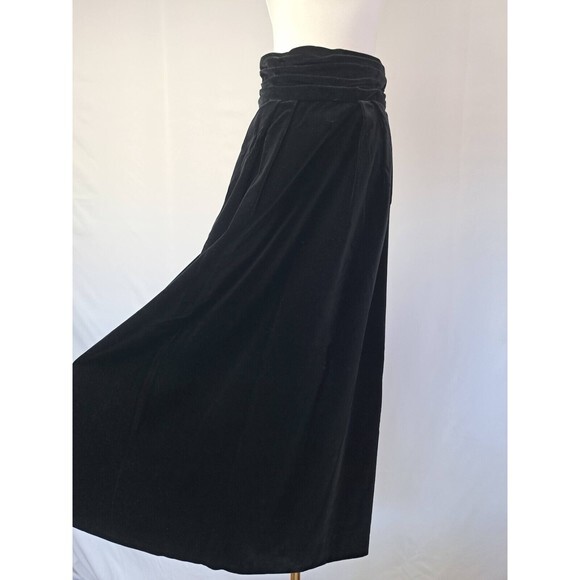 RARE VINTAGE MALCOLM STARR BLACK VELVET MAXI SKIRT SIZE 8 - Picture 8 of 8